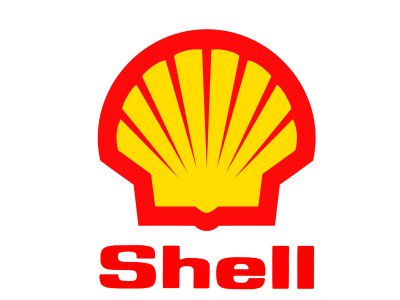 Shell recovers oil from spills, shuts pipeline