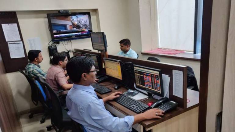 D-Street Buzz: DLF tanks 6% as Nifty Realty underperforms; PSU banks gain, NIIT zooms 17%
