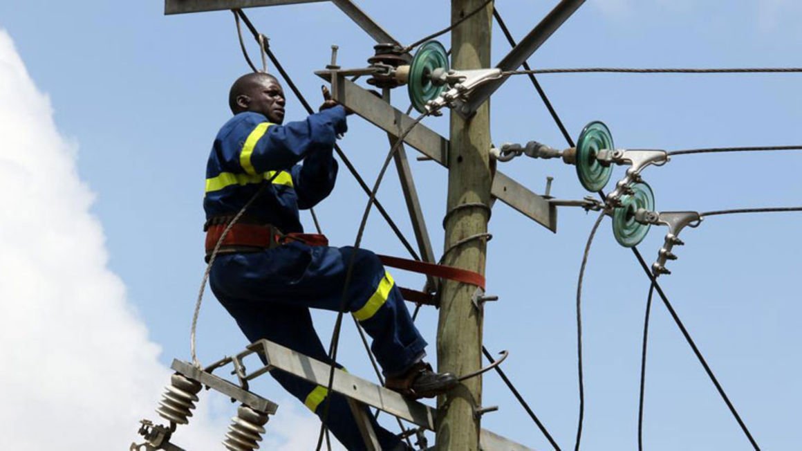 KenGen fines Kenya Power Sh722m for late payments