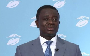 Opuni's Cocobod salary was 'way above' Agongo's GHS25K deposit 'for the needy' – CID man tells court
