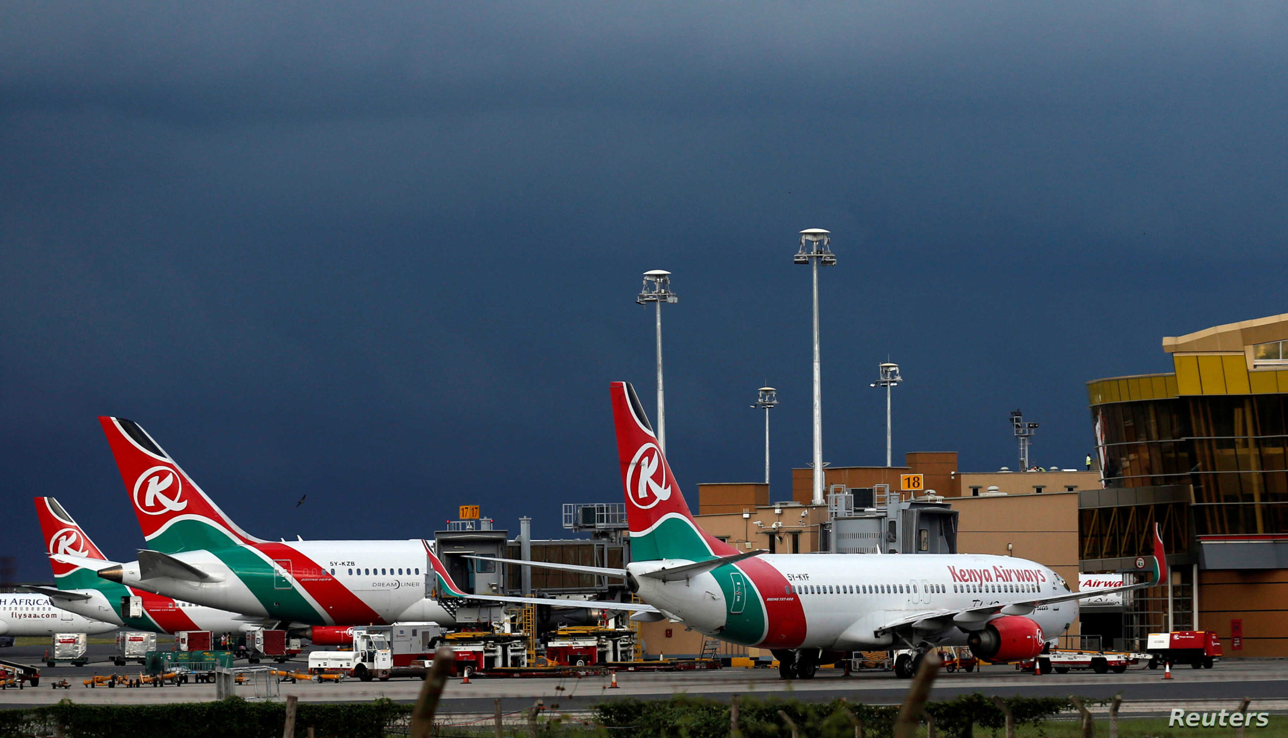 Kenya Airways signs for Boeing landing gear exchange services